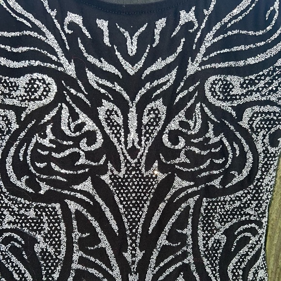 A’gaci beaded mesh sleeve dress - Picture 2 of 7